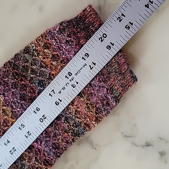 Sweater - Picture 8 of 8